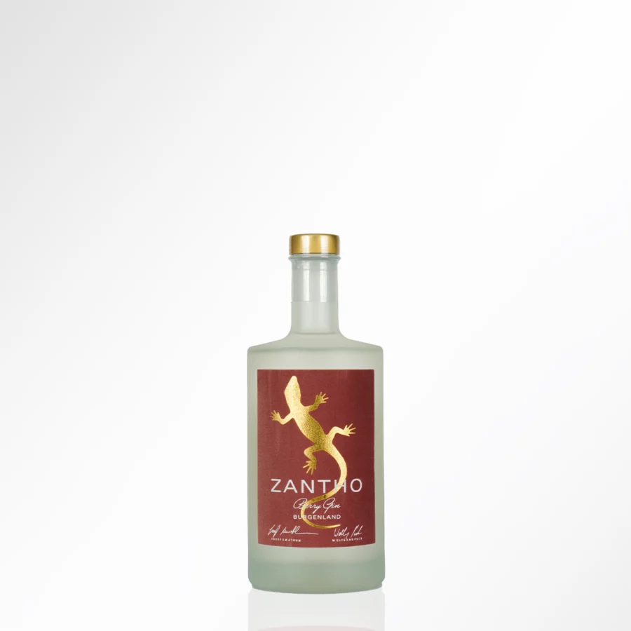 Eine Flasche Zantho Berry Gin vom Weingut Zantho.